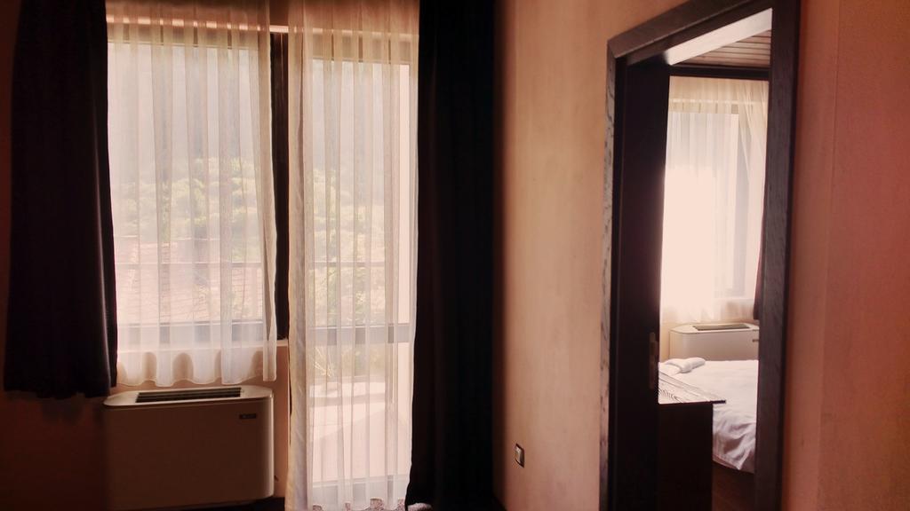 Family Hotel Valchanovata Kashta Fotinovo Exterior photo