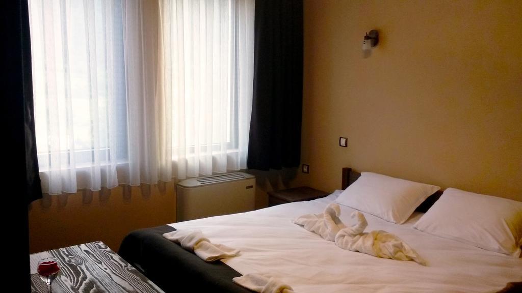 Family Hotel Valchanovata Kashta Fotinovo Exterior photo